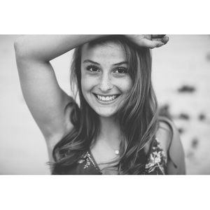 Meet your Posher, Madi